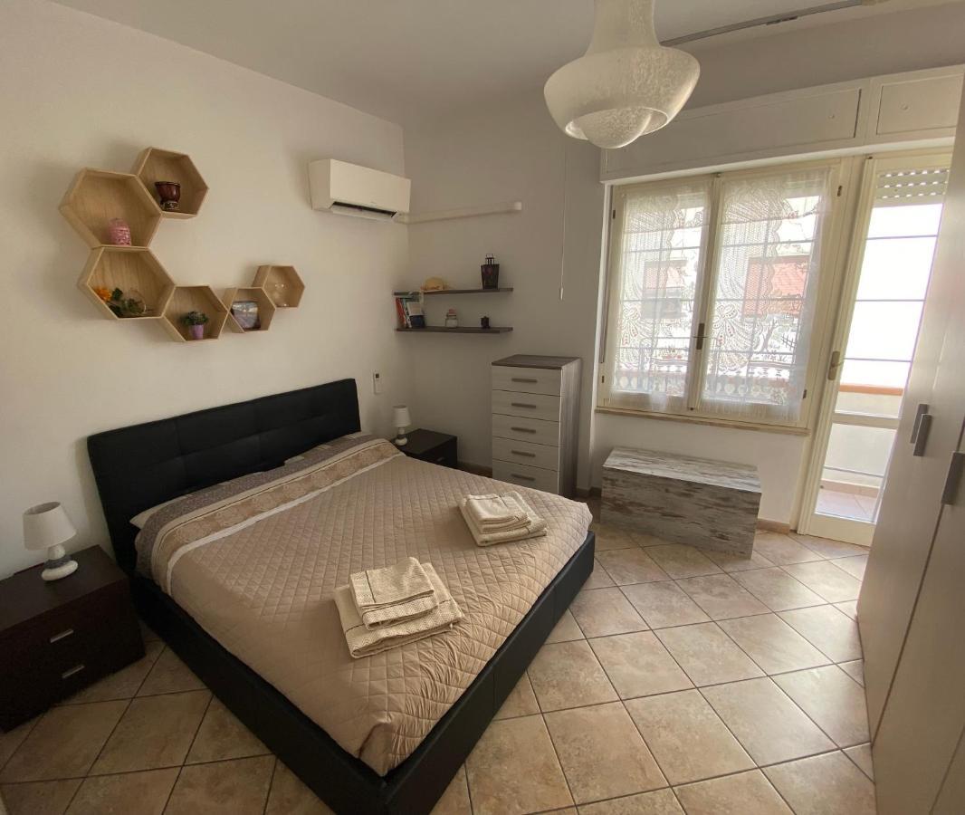 Lovely Sardinia Apartment Porto Torres Εξωτερικό φωτογραφία