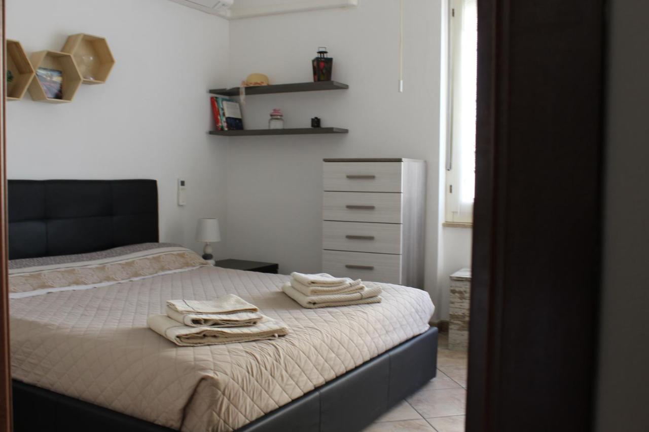 Lovely Sardinia Apartment Porto Torres Εξωτερικό φωτογραφία
